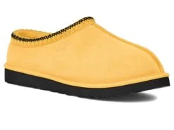UGG Tasman
