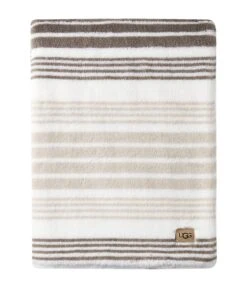 UGG Cyrena Throw